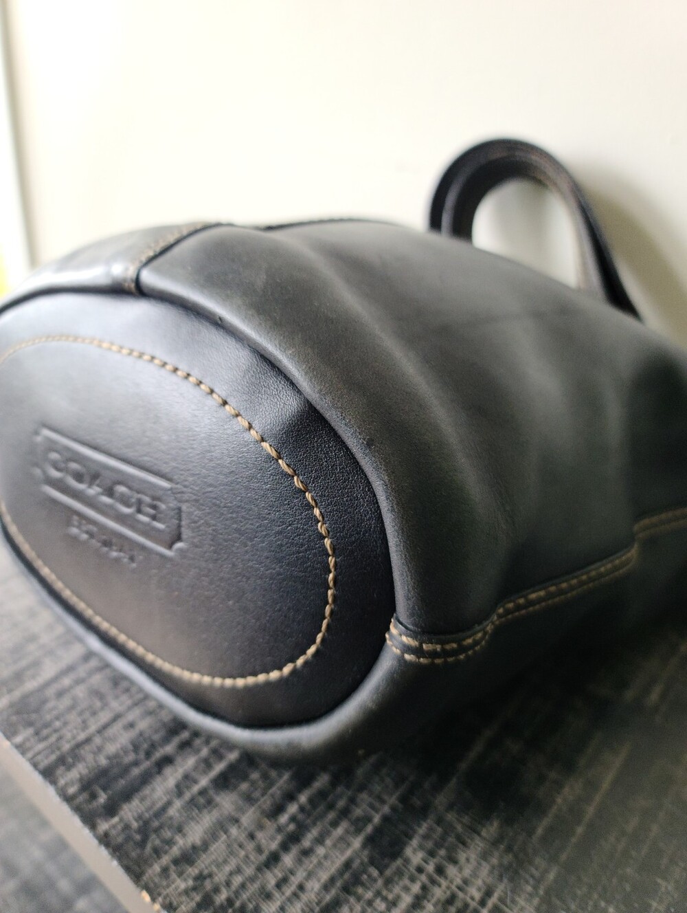 Coach Vintage Black Leather Bleecker Duffle Bucket Bag #F13353 - Picture 12 of 15